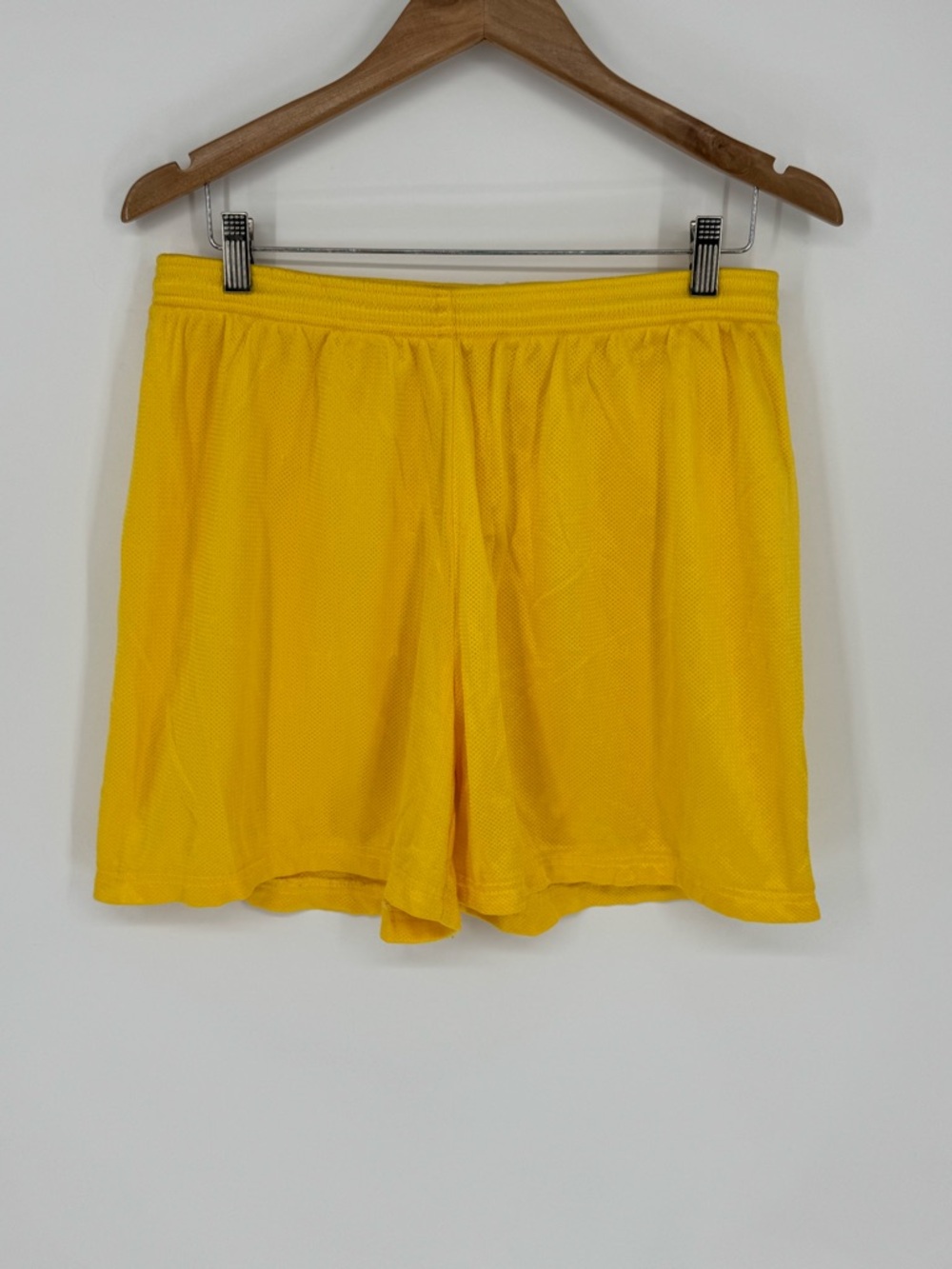 Vintage HUNTINGTON Shorts Men’s Yellow Mesh Drawstring Shorts Size Large B2